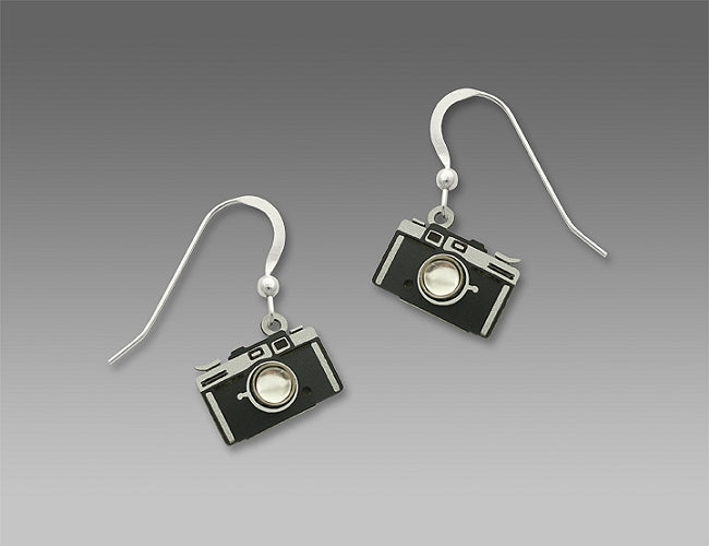 1649 Retro Camera by Barbara MacCambridge - © Blue Pomegranate Gallery
