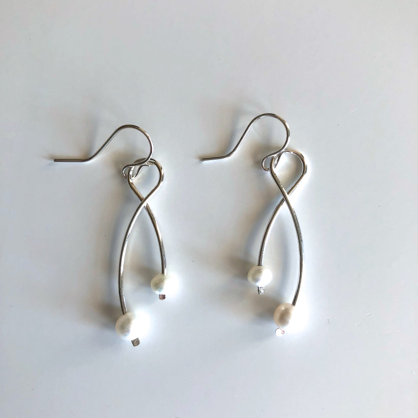 FW79-ss Pearl Tango Earrings by Mark Steel - © Blue Pomegranate Gallery