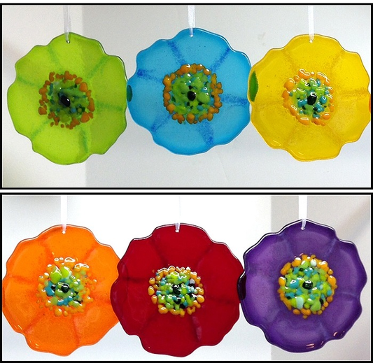 Poppy Suncatcher by Anne Nye - © Blue Pomegranate Gallery