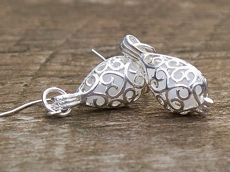 White Milk Glass in Silver Filigree Teardrop Earrings by Laura Bergman - © Blue Pomegranate Gallery