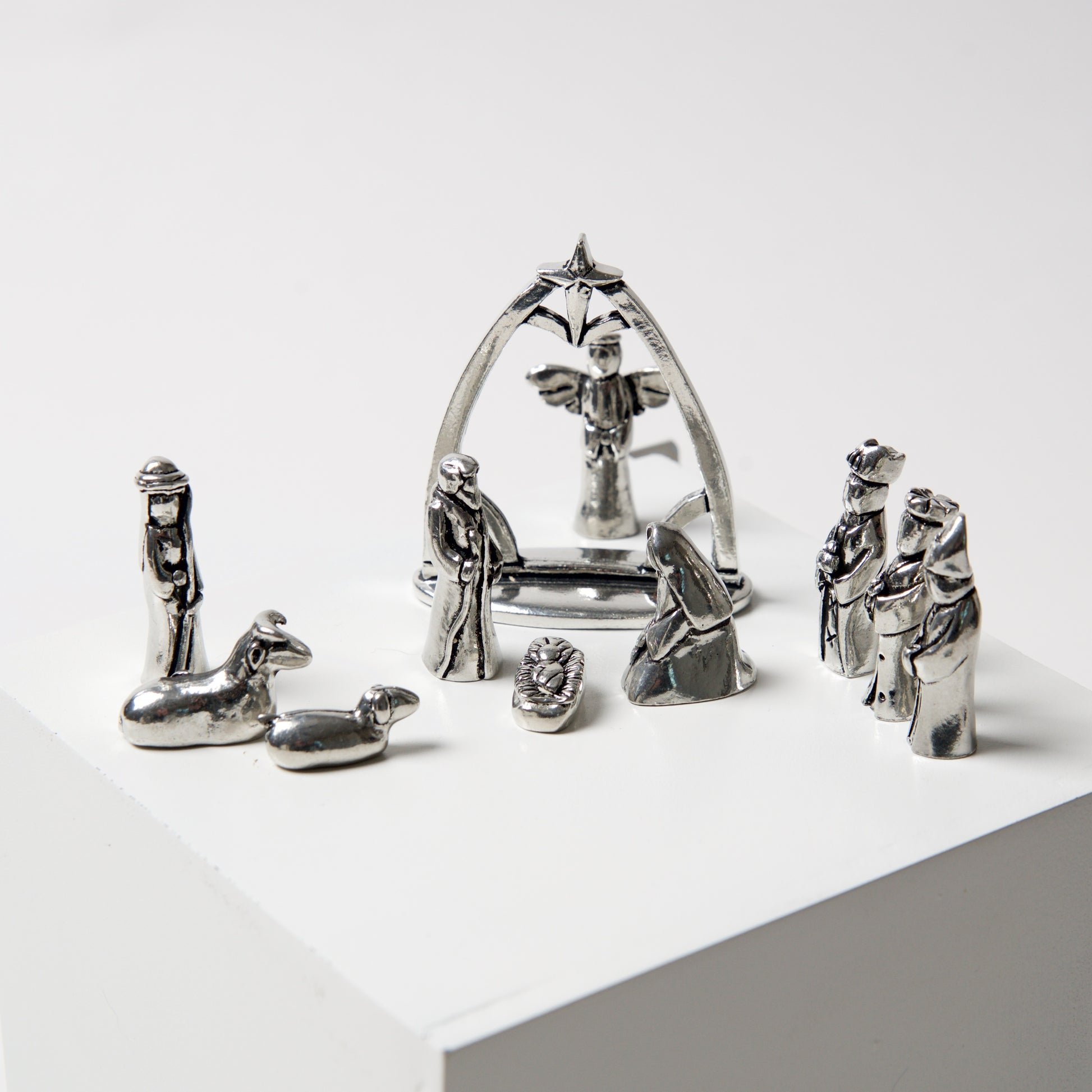 Nativity Set with Pouch by Bonnie Bond - © Blue Pomegranate Gallery