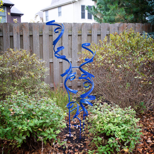 6 ft Blue Boing by Diane Mattern - © Blue Pomegranate Gallery