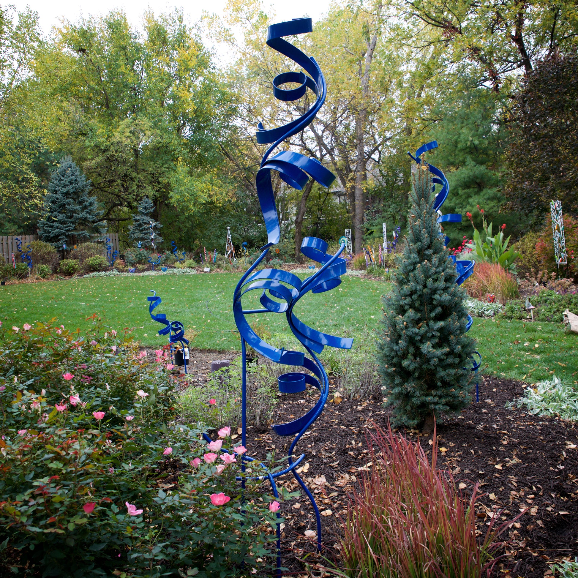 7 ft Blue Heavy duty Boing by Diane Mattern - © Blue Pomegranate Gallery