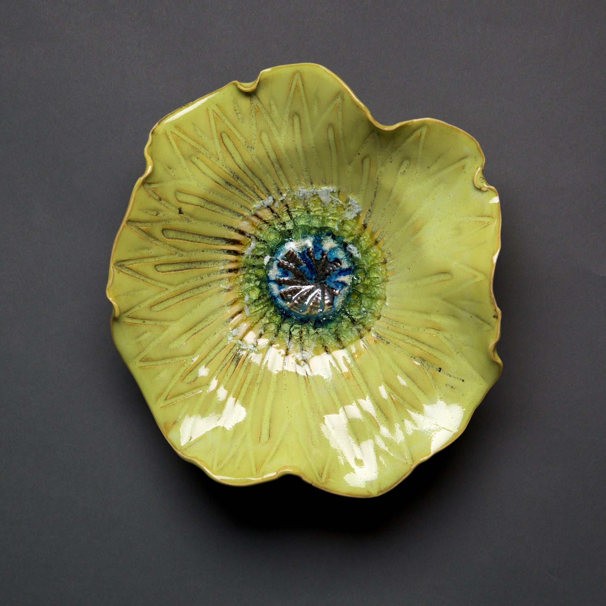 SM Wall Flower by Amy Meya - © Blue Pomegranate Gallery