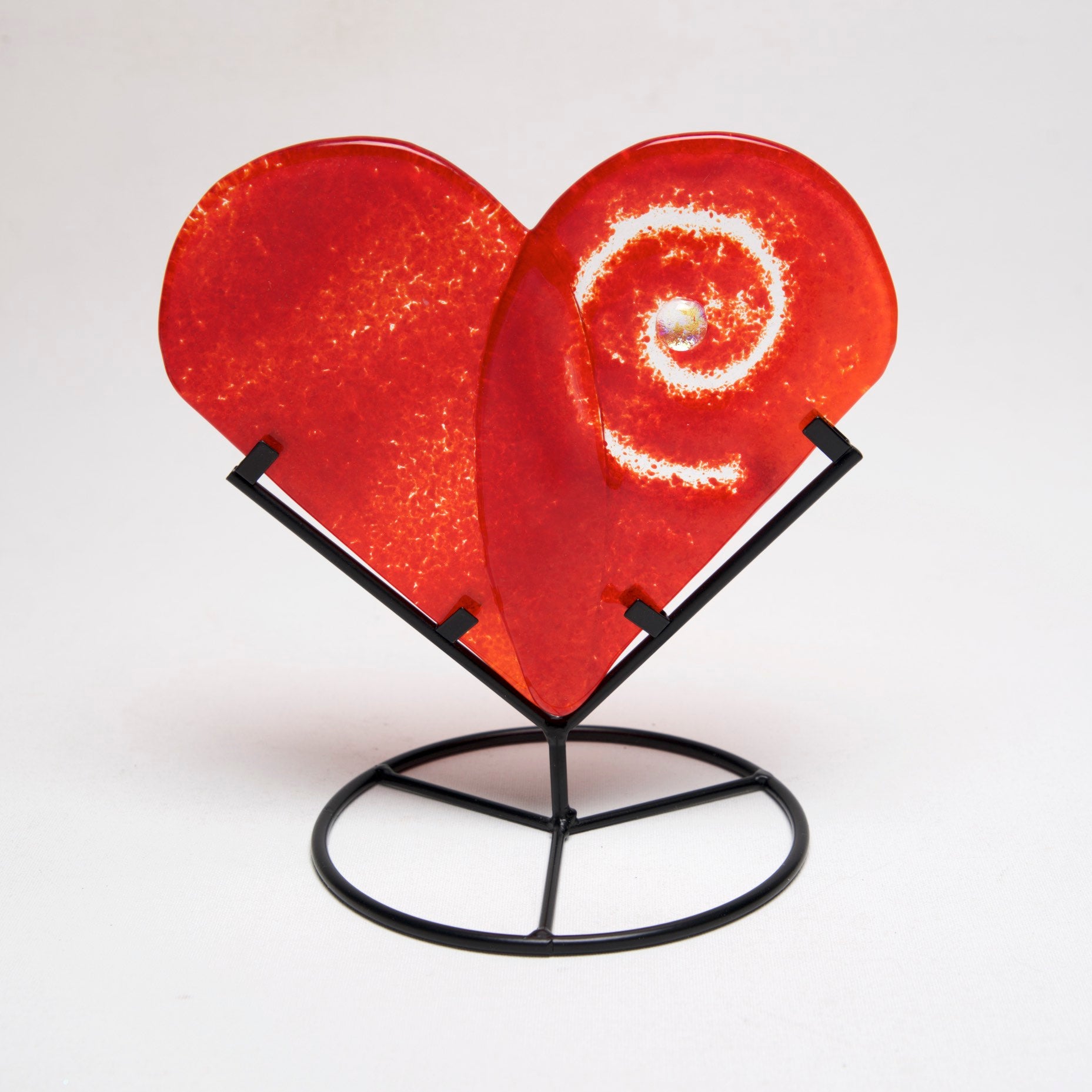 Large Heart in Stand by Charlotte Behrens - © Blue Pomegranate Gallery