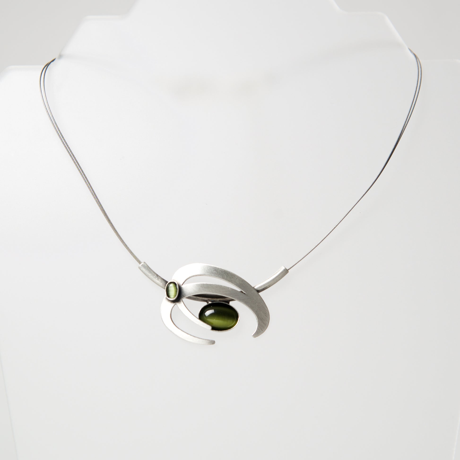 Wire Necklace FF422 by Christophe - © Blue Pomegranate Gallery