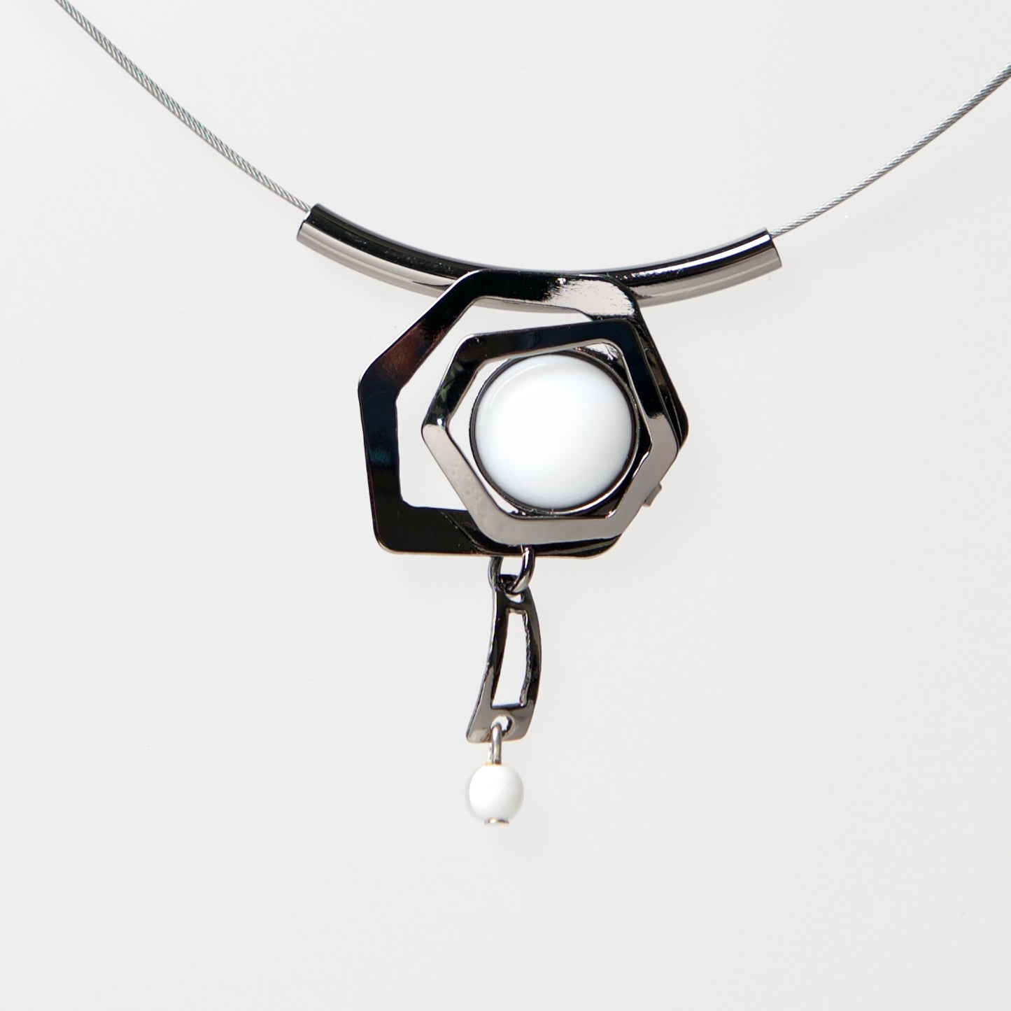 Wire Necklace HF722 by Christophe - © Blue Pomegranate Gallery