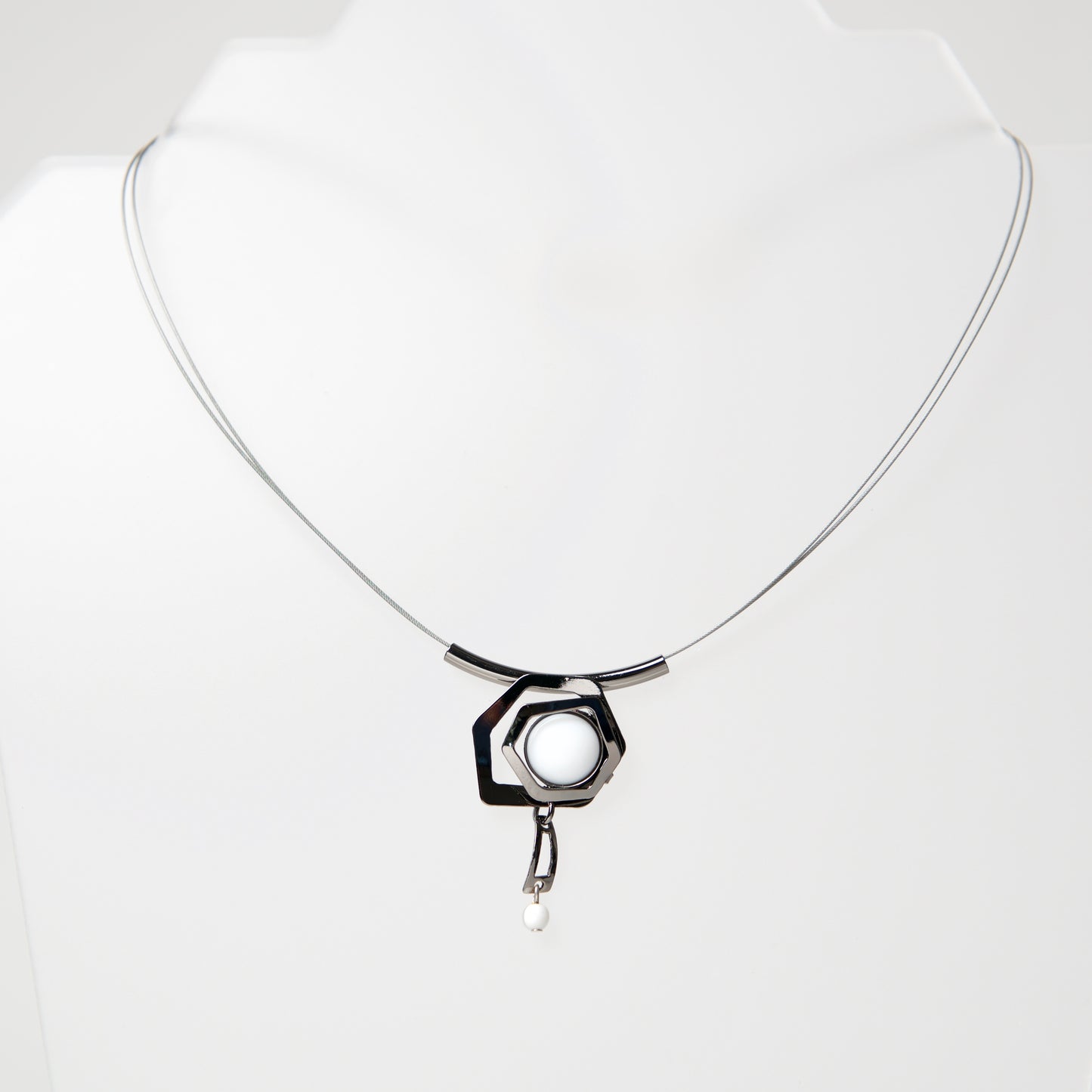 Wire Necklace HF722 by Christophe - © Blue Pomegranate Gallery