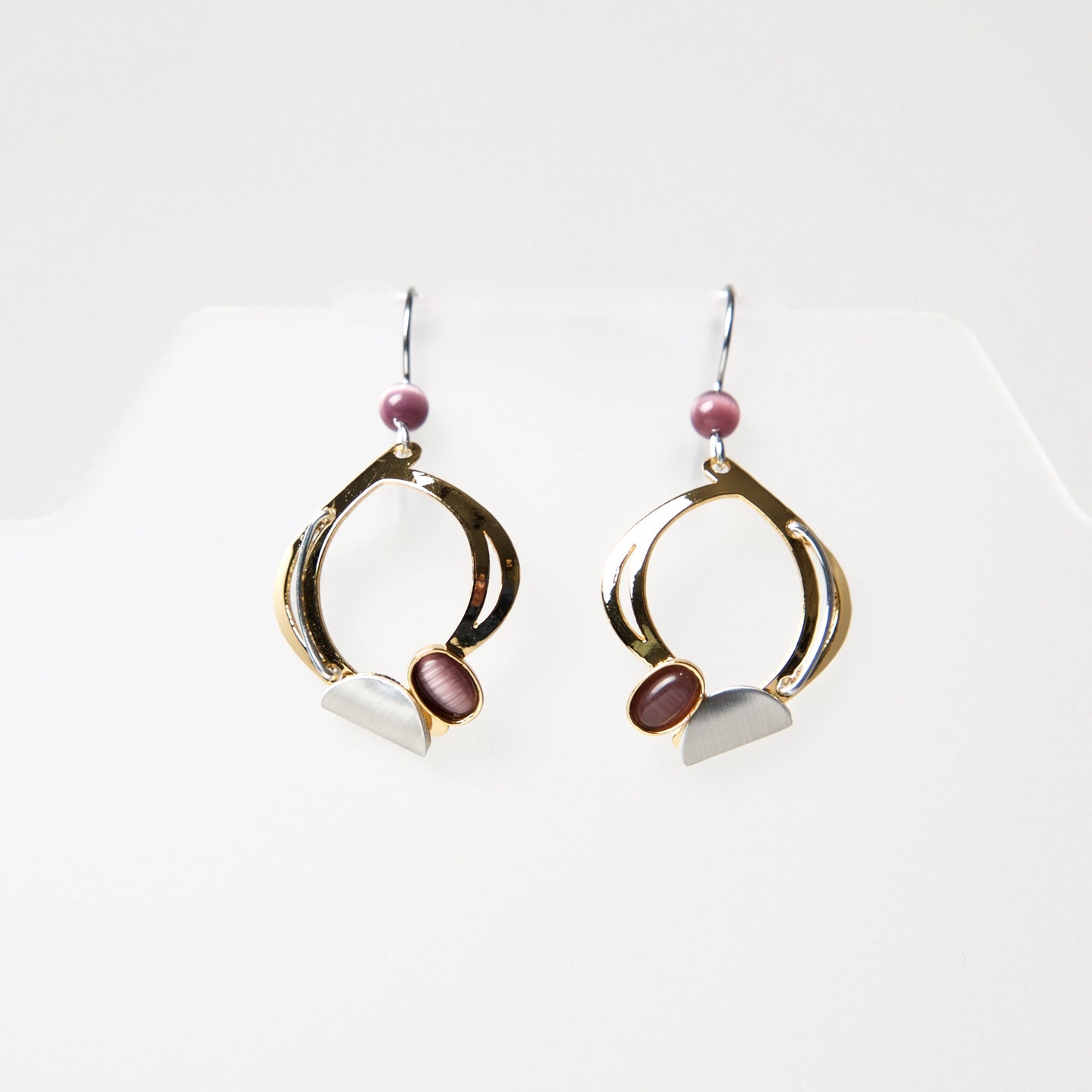 Hook Earrings HU582 by Christophe - © Blue Pomegranate Gallery
