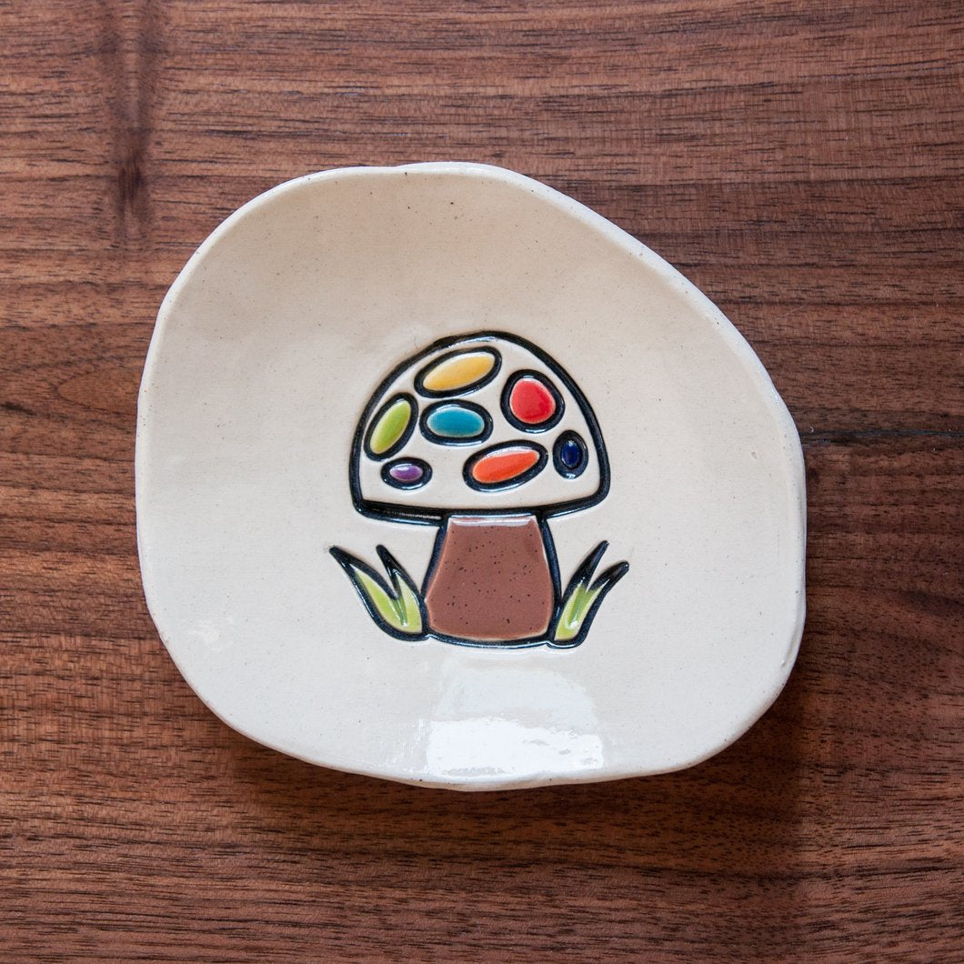 Mushroom Dishette by Cheryl Stevens - © Blue Pomegranate Gallery