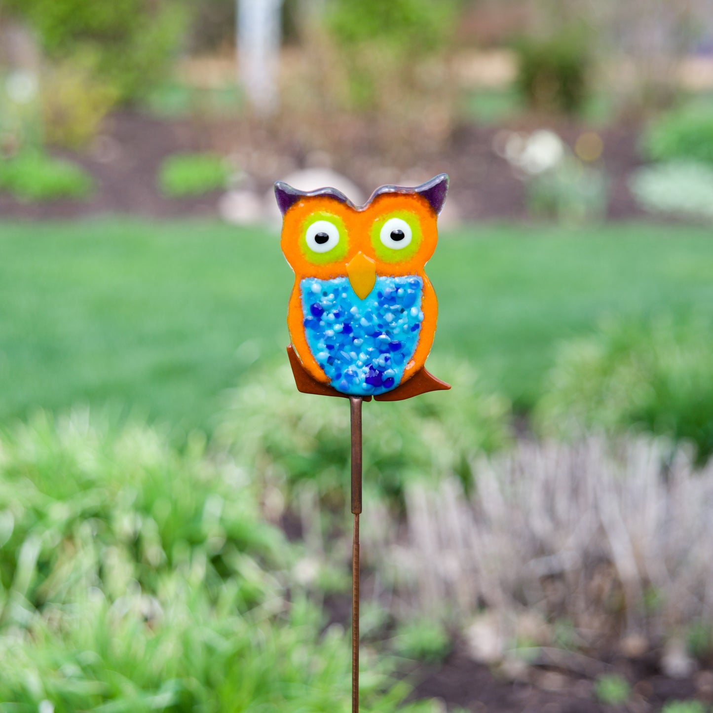 Bright Owl Garden Stake by Heidi Riha - © Blue Pomegranate Gallery