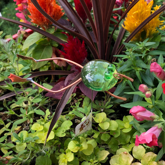 Jumpin' Jack Splash Potted Plant Stake - © Blue Pomegranate Gallery