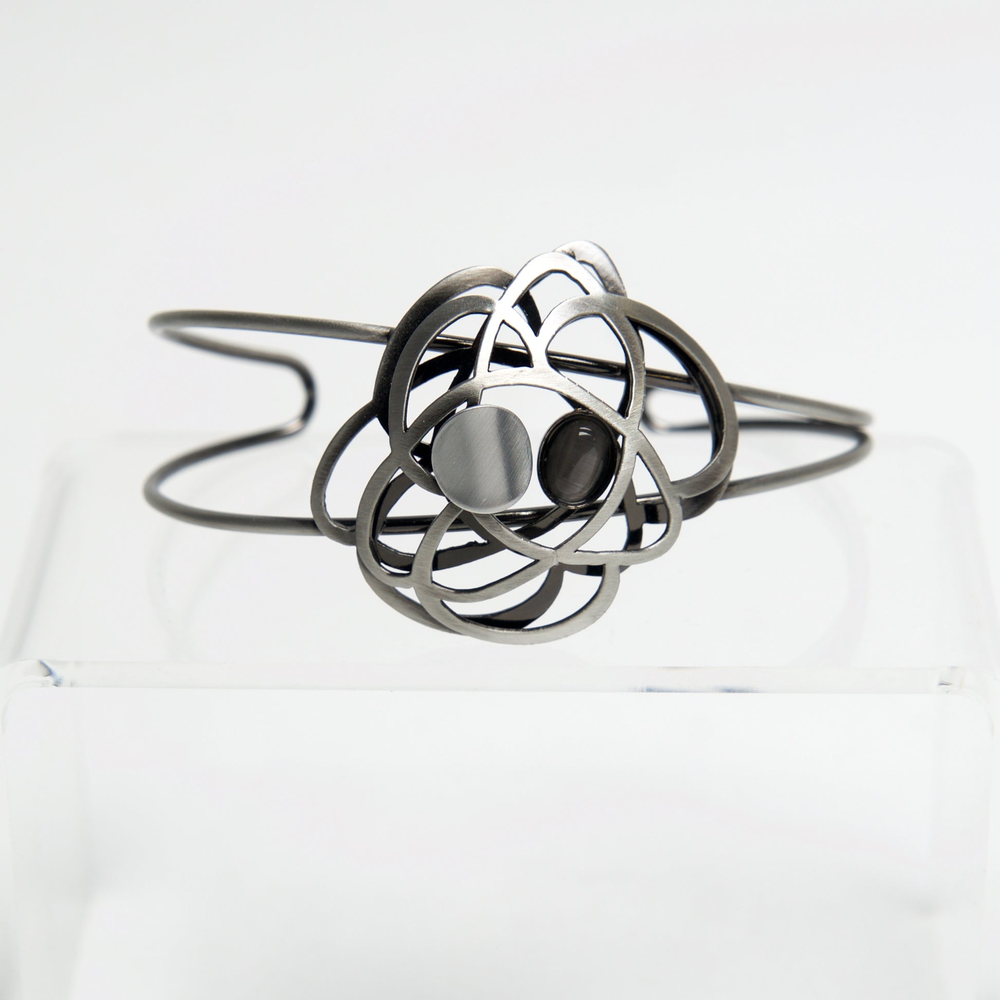 Cuff Bracelet B6512 by Christophe - © Blue Pomegranate Gallery