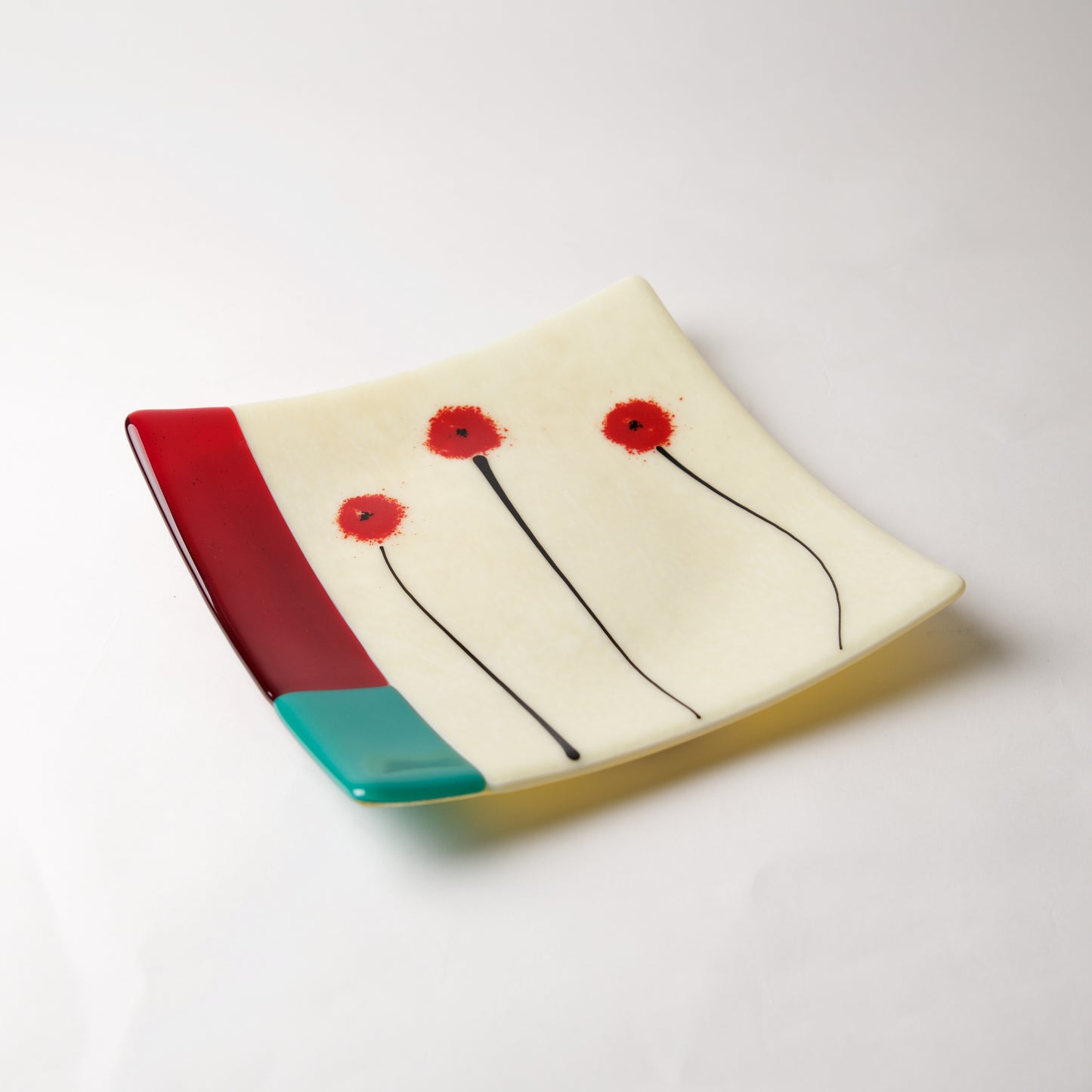 Red Poppy Dish by Lisa Becker - © Blue Pomegranate Gallery