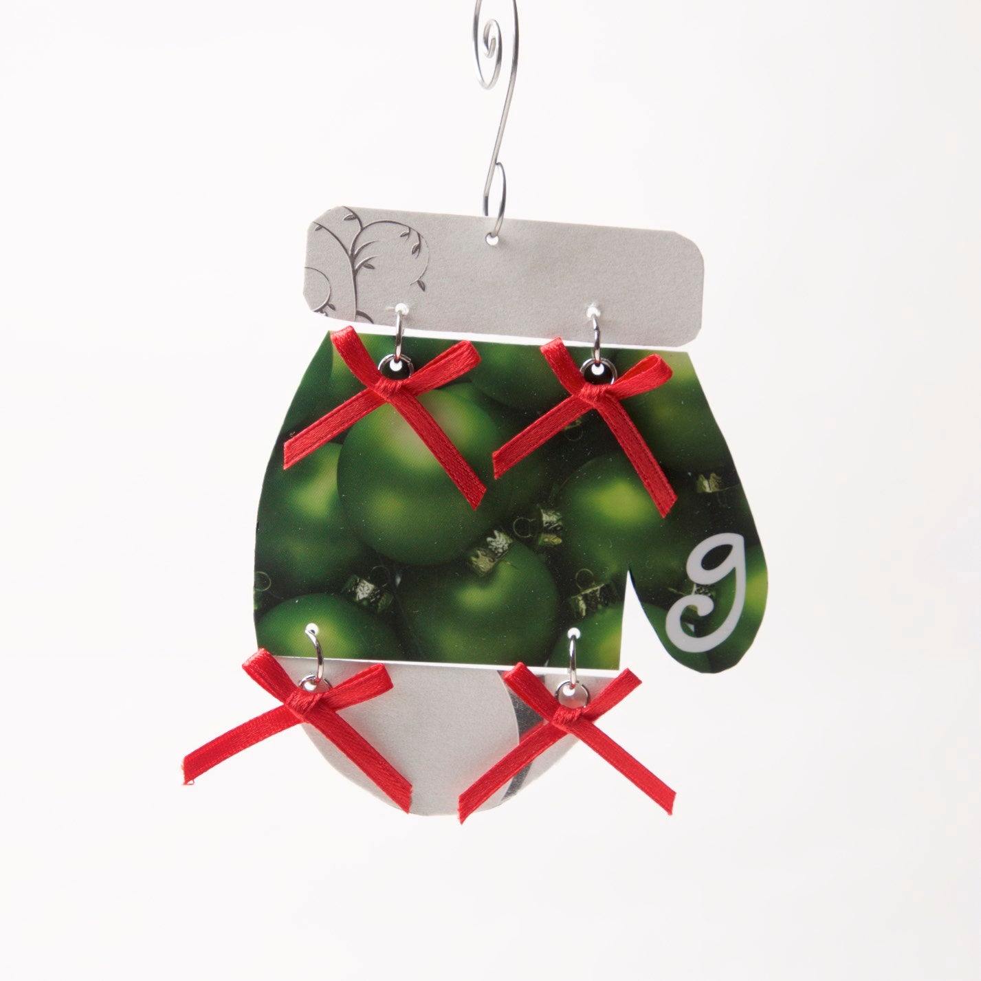 Mitten Ornament from recycled Giftcards - © Blue Pomegranate Gallery