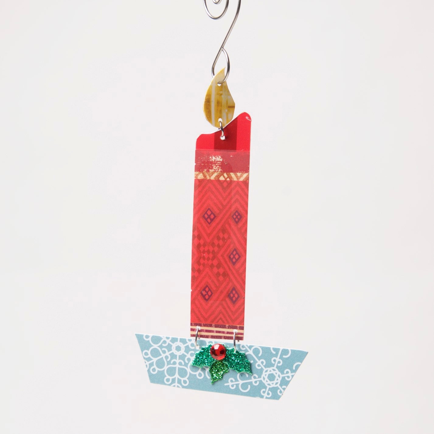 Candle Ornament from recycled Giftcards - © Blue Pomegranate Gallery