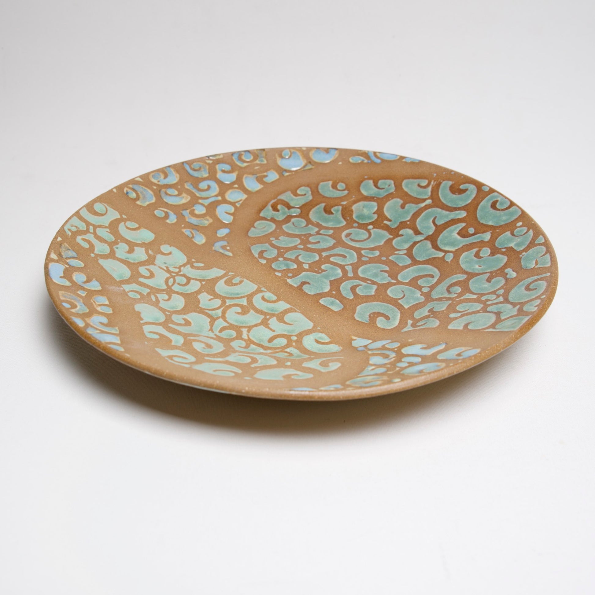 Green Swirly 12 in Platter by Liz Kinder - © Blue Pomegranate Gallery