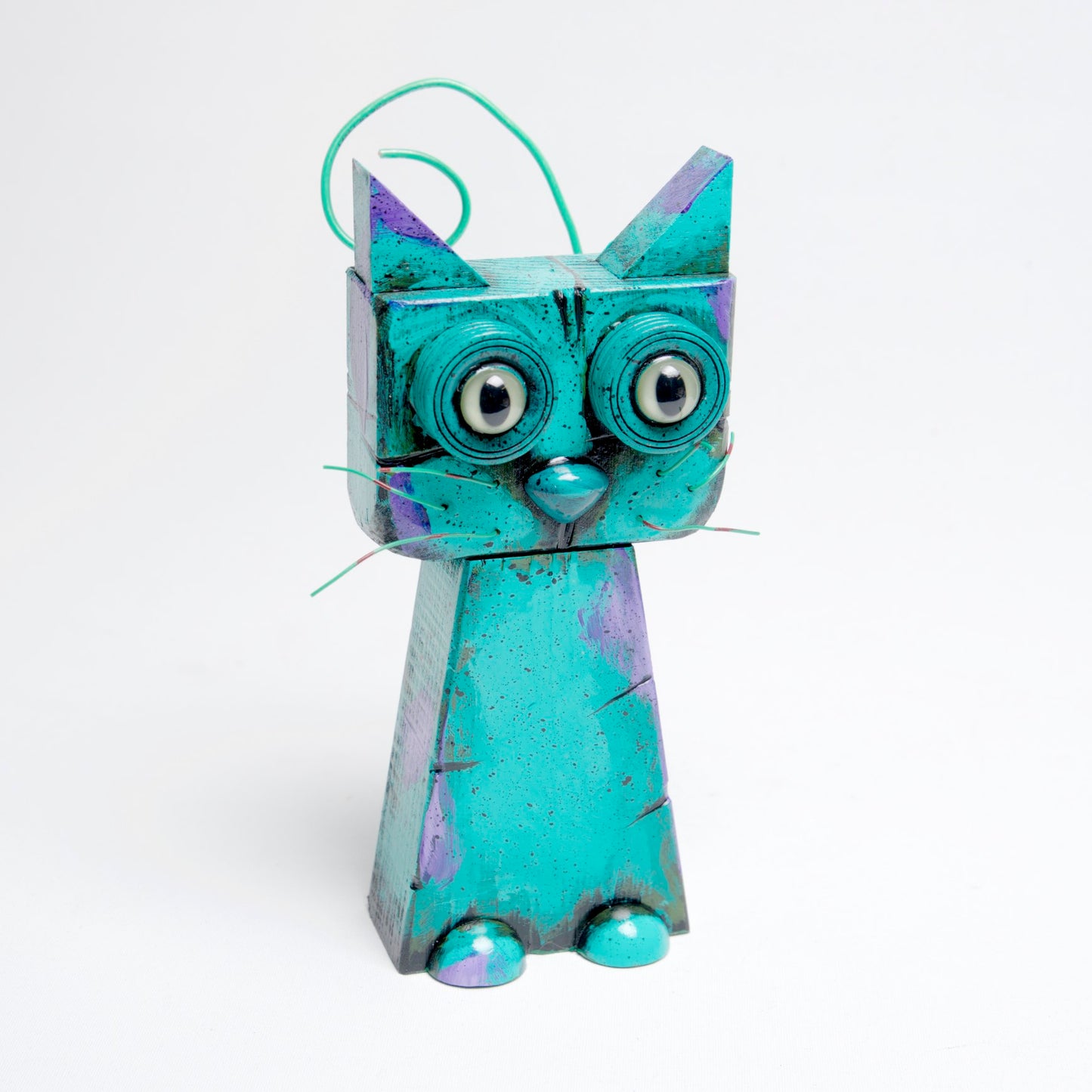 Odd Cats by Mary Kolar.  4” x 9” Wood - © Blue Pomegranate Gallery
