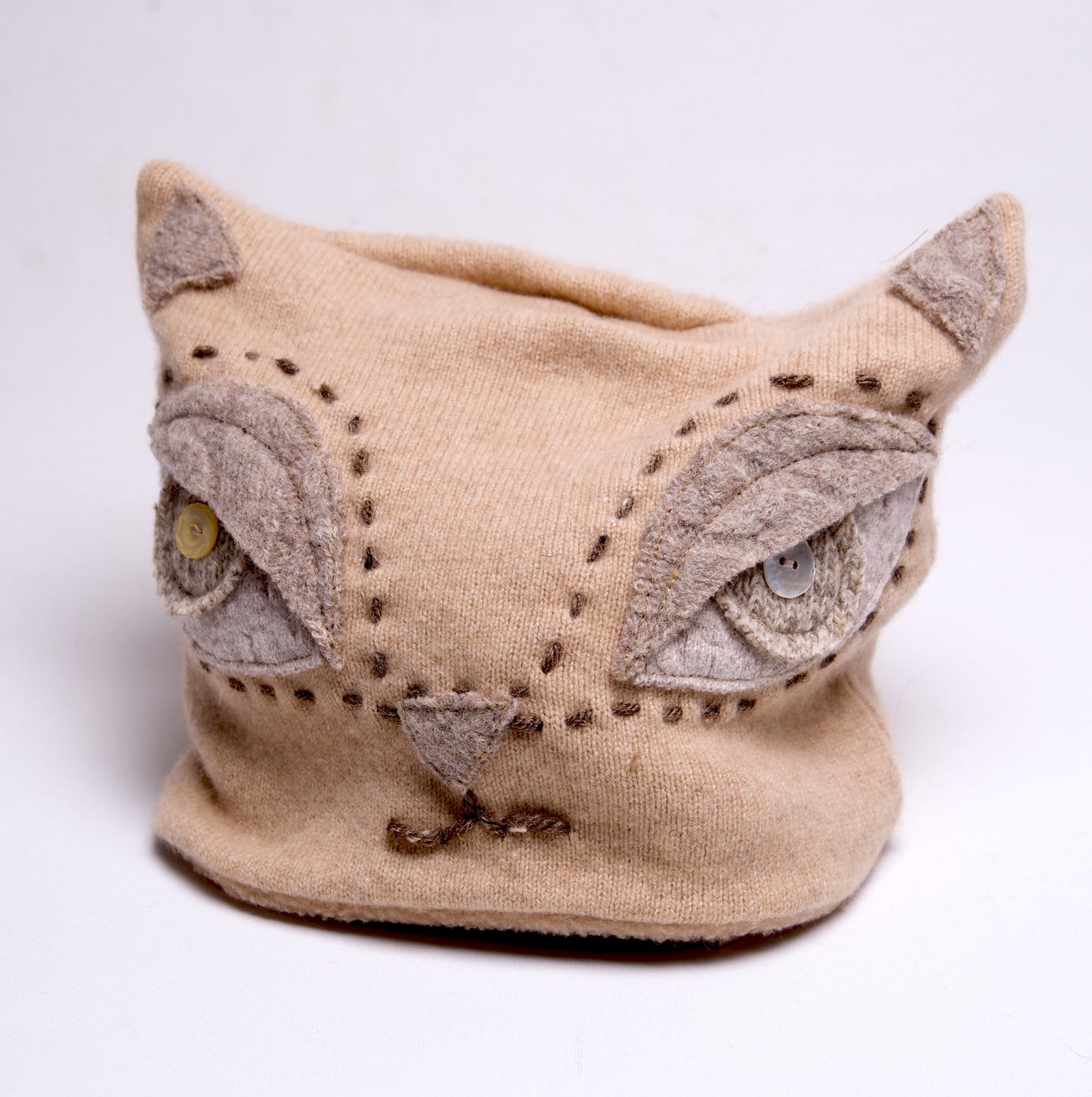 Cat Hat by Kregel - © Blue Pomegranate Gallery