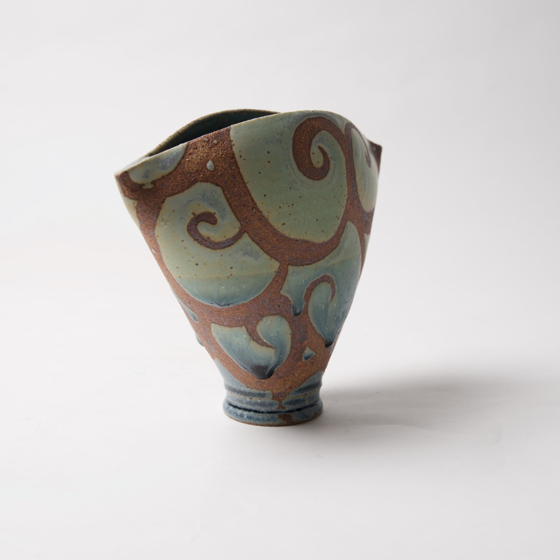 Blue Green Ellipse Vase by Liz Kinder - © Blue Pomegranate Gallery