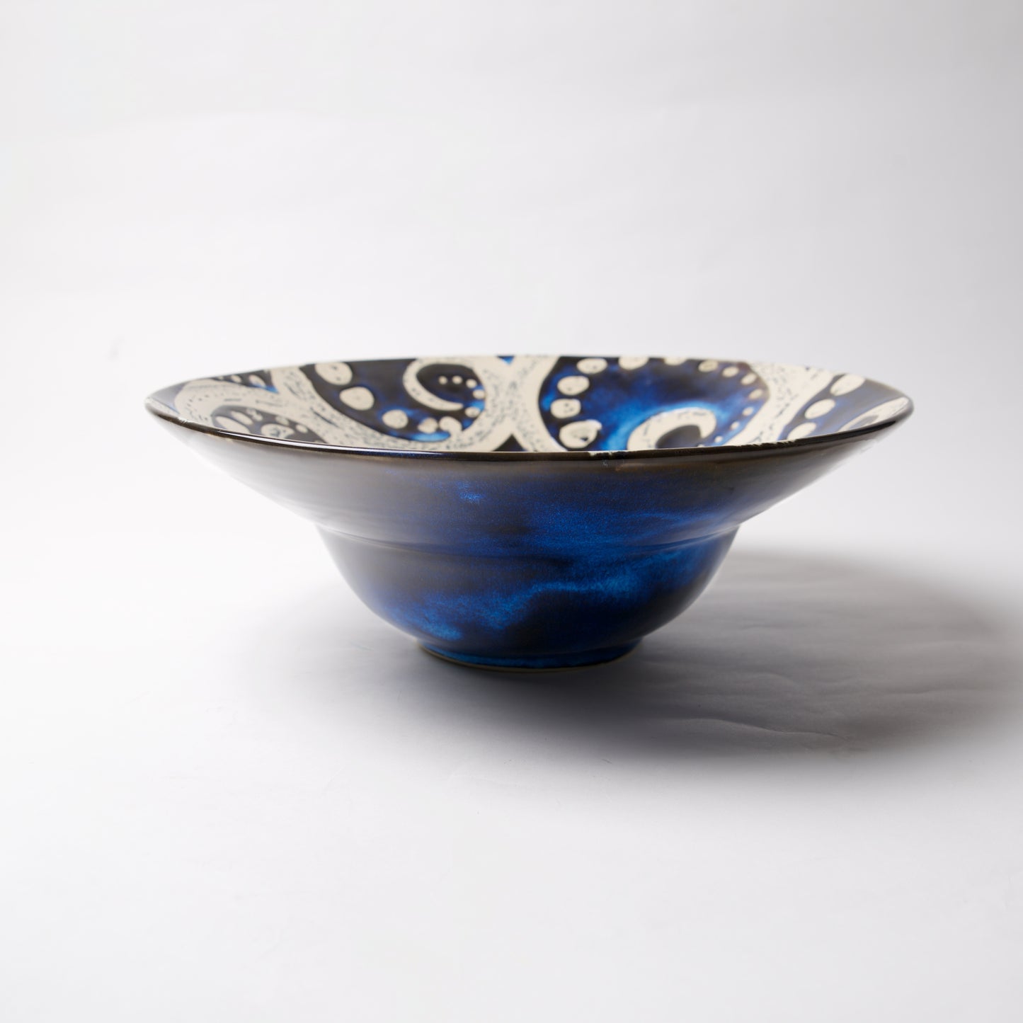 Cobalt Swirly Large Wide Bowl by Liz Kinder - © Blue Pomegranate Gallery