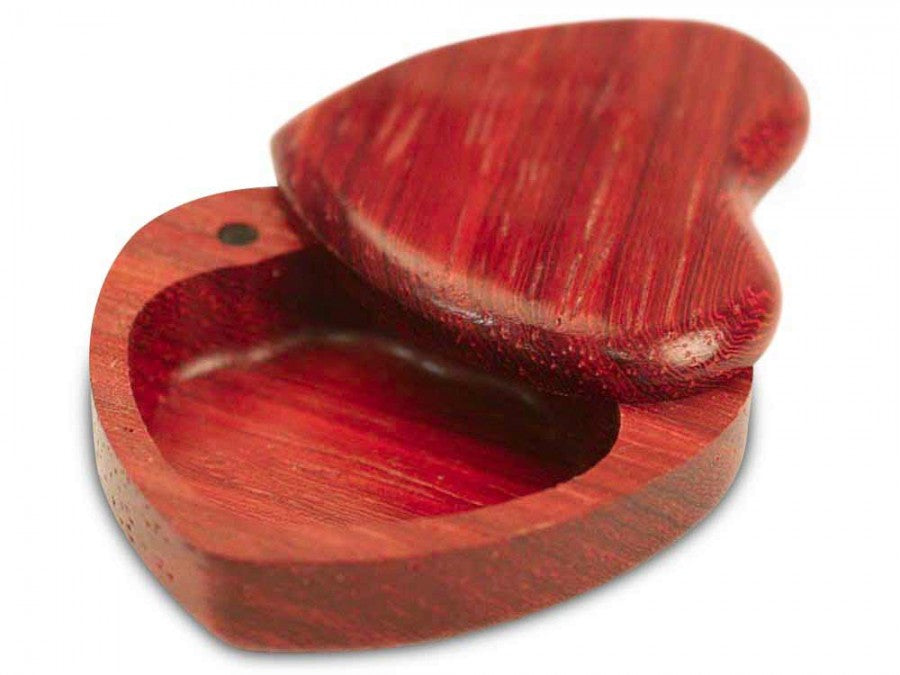 Magnetic Catch Box Padauk Small Heart 5/8 x 1-7/8 x 2-1/8 - © Blue Pomegranate Gallery
