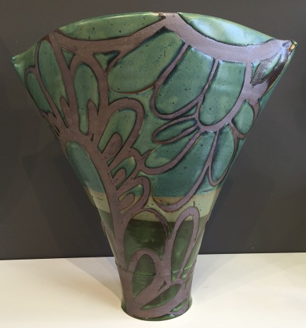 LG Elliptical Vase by Liz Kinder - © Blue Pomegranate Gallery